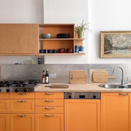Appartement Spacieux & Calme Avec Vue Sur L'Escaut トゥルネー エクステリア 写真