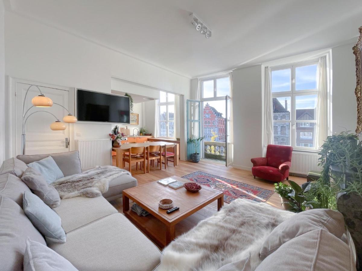 Appartement Spacieux & Calme Avec Vue Sur L'Escaut トゥルネー エクステリア 写真