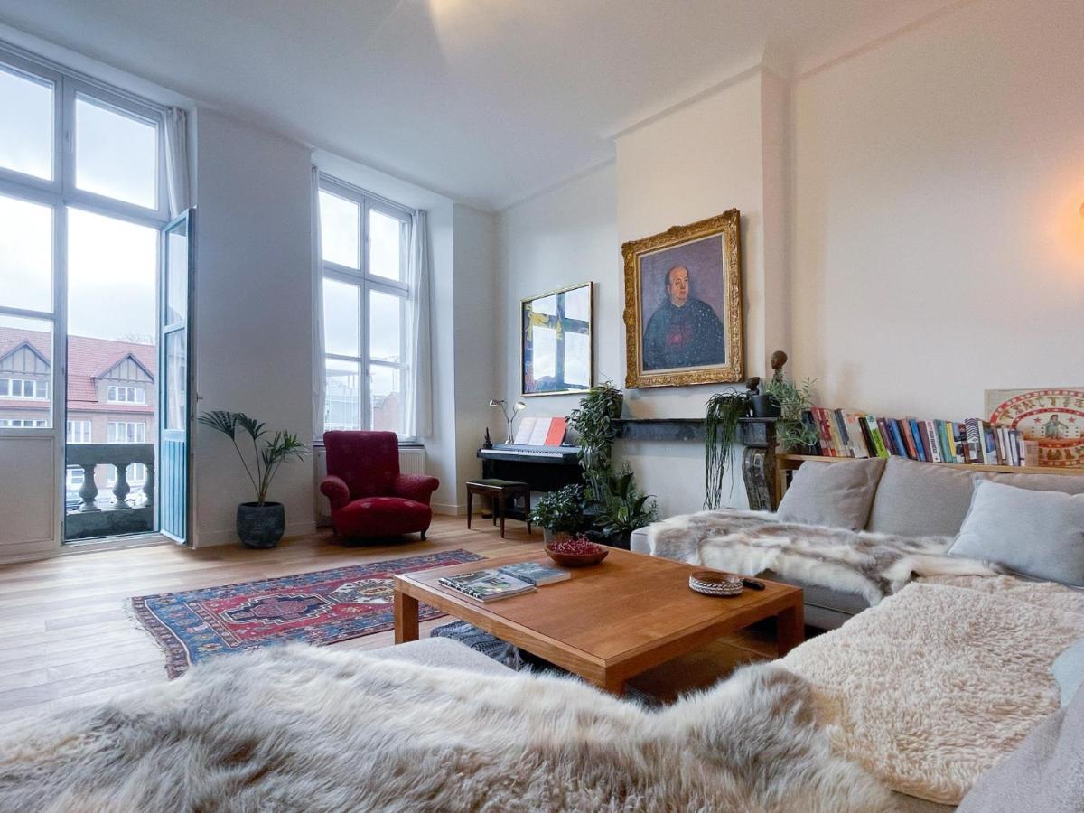 Appartement Spacieux & Calme Avec Vue Sur L'Escaut トゥルネー エクステリア 写真